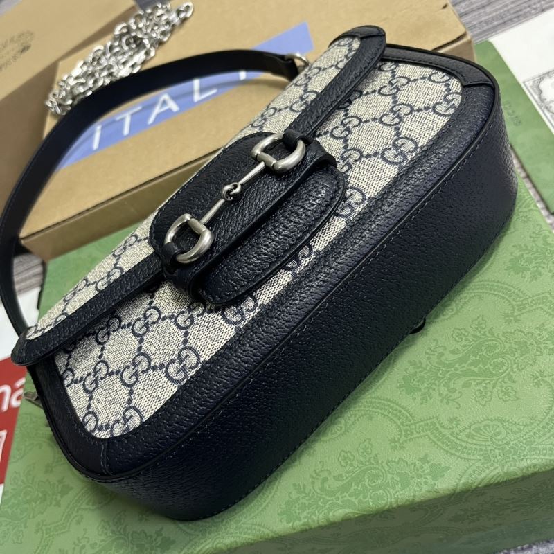 Gvc*1 horsebit bags